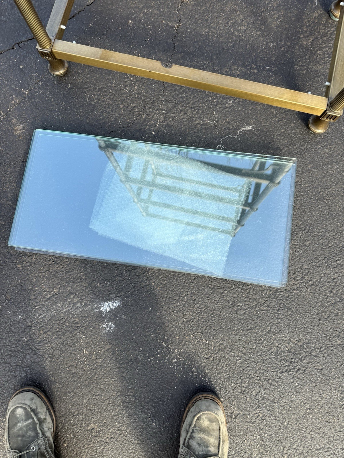 VINTAGE JANSEN STYLE ETAGERES WITH REEDED BRASS AND GLASS