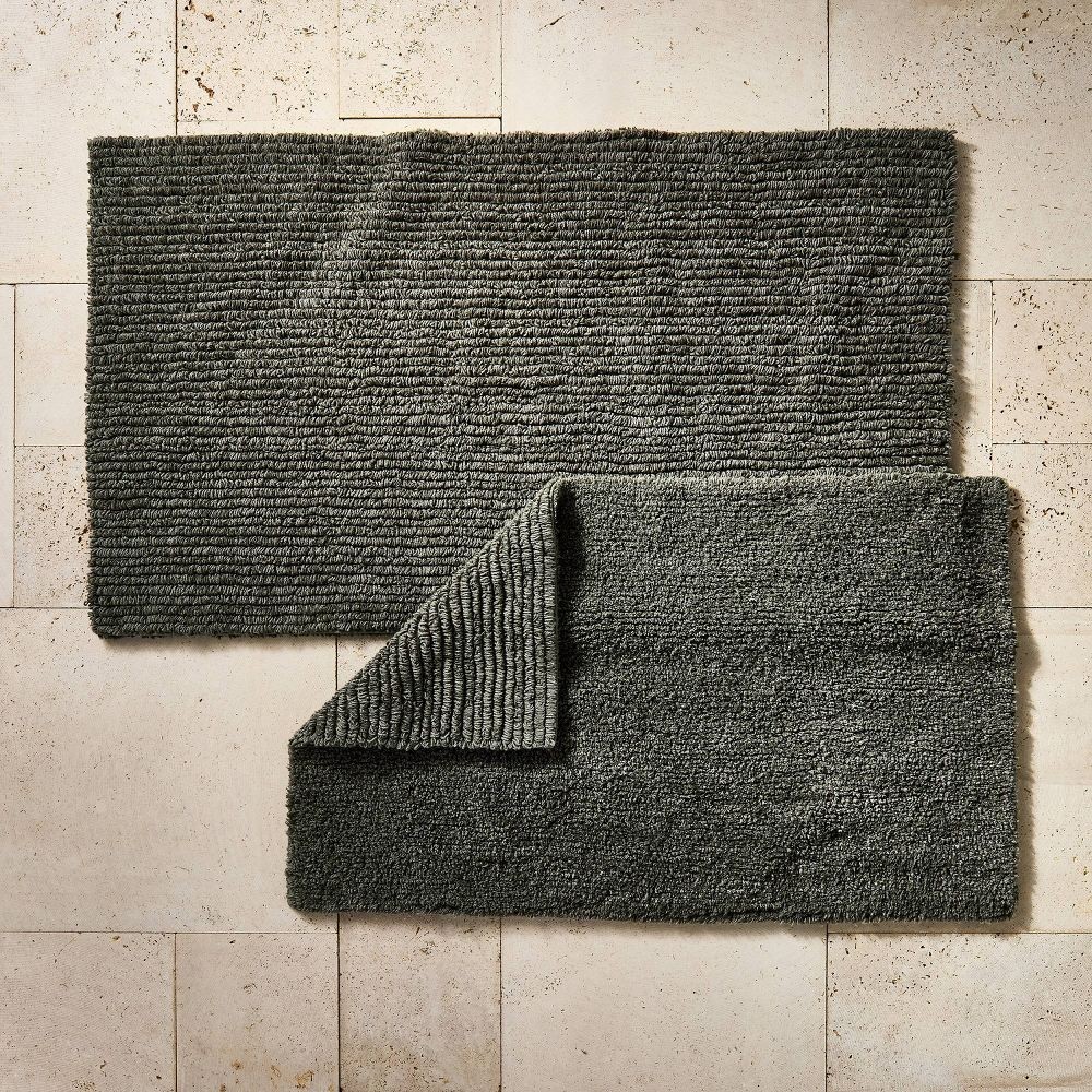 21"x34" Organic Melange Reversible Bath Rug Olive - Casaluna