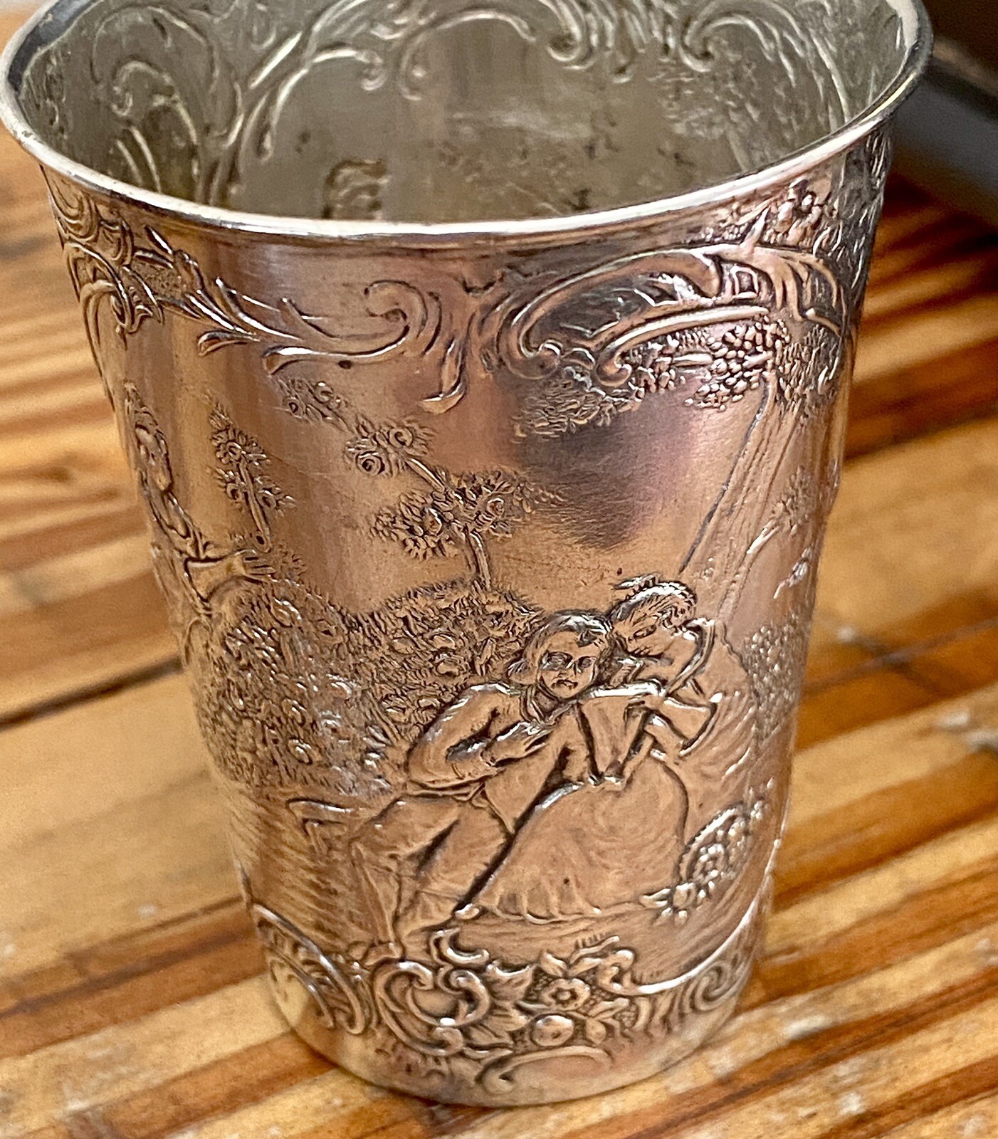 Ludwig Neresheimer German Hanau Repousse Silver Cup 3 Inch