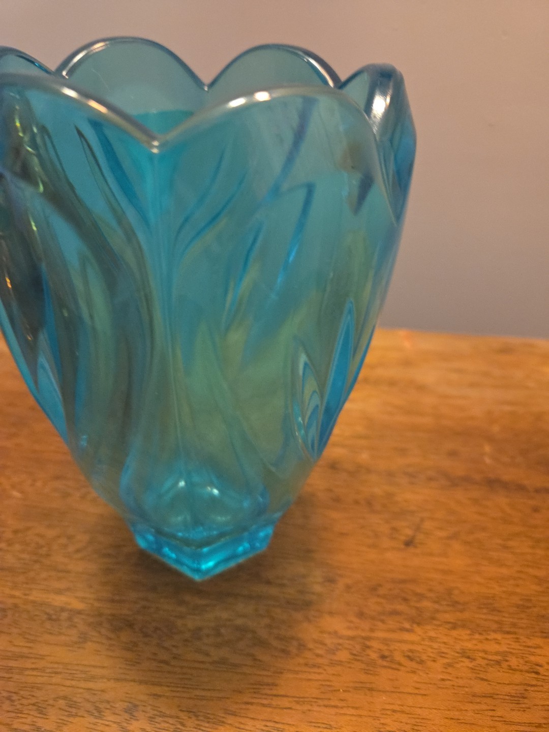 Waterford Crystal Sweet Memories 6.5 In Turquoise Marquis Scalloped Edges Hearts