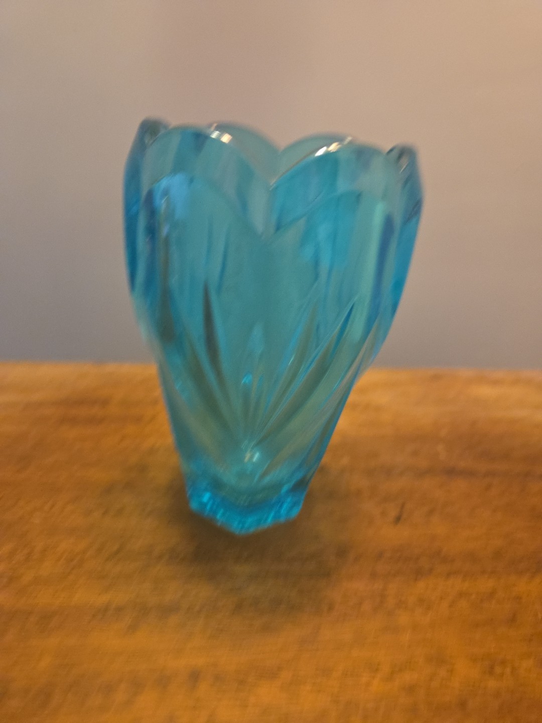 Waterford Crystal Sweet Memories 6.5 In Turquoise Marquis Scalloped Edges Hearts
