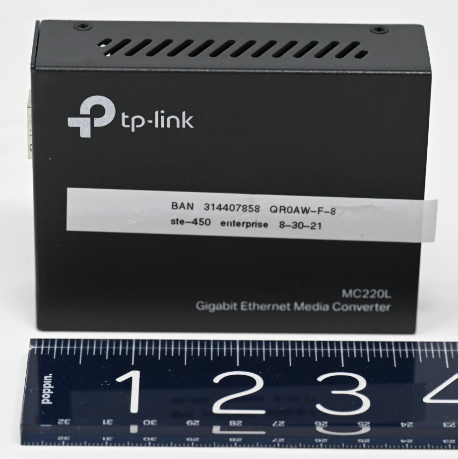 TP-Link MC220L Gigabit Ethernet SFP Media Converter UNIT ONLY
