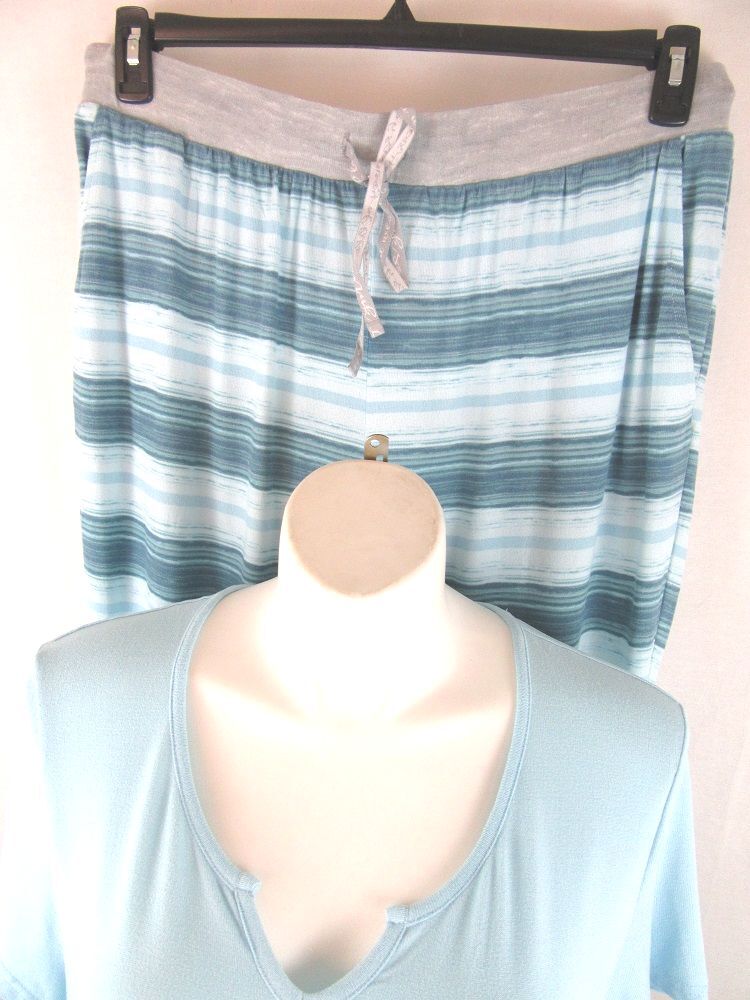 MUK LUKS Size 2X Blue Aquatic Dream Knit Split V-Neck Top and Jogger Lounge Set