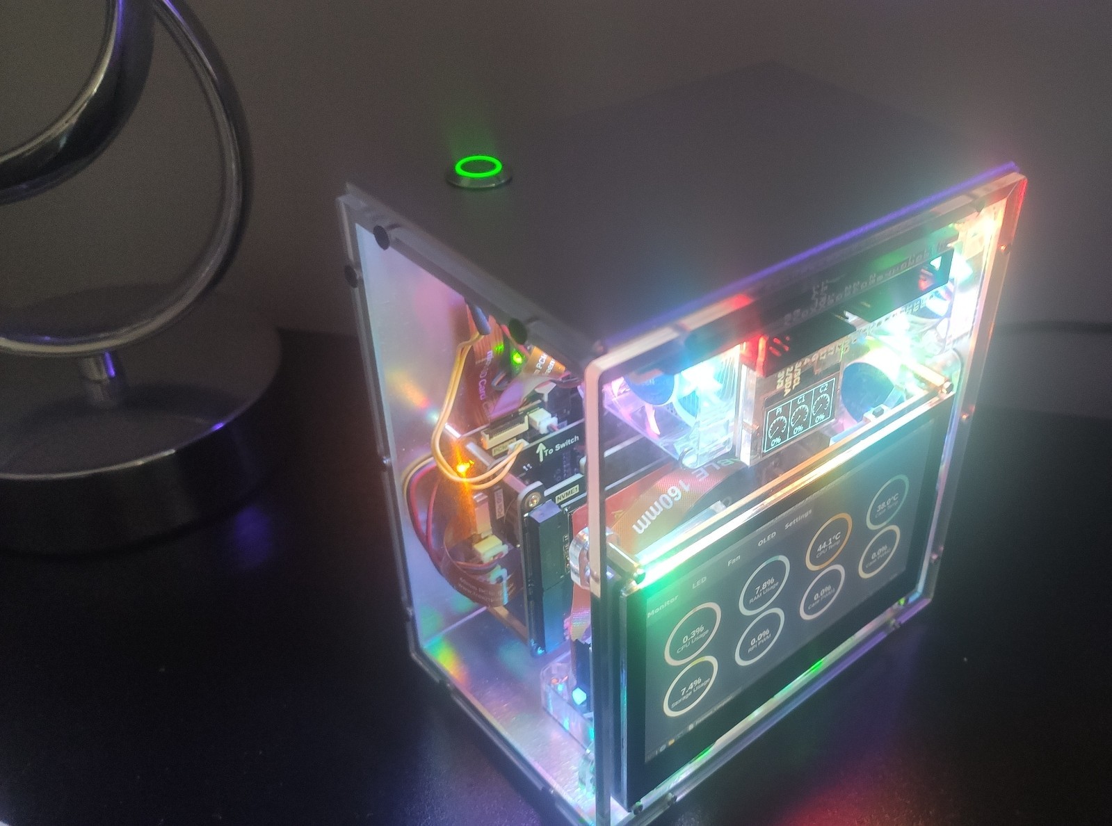 Raspberry Pi 5 8GB - 120GB Nvme SSD - 4.3" Screen NAS - Crypto Node - Emulation