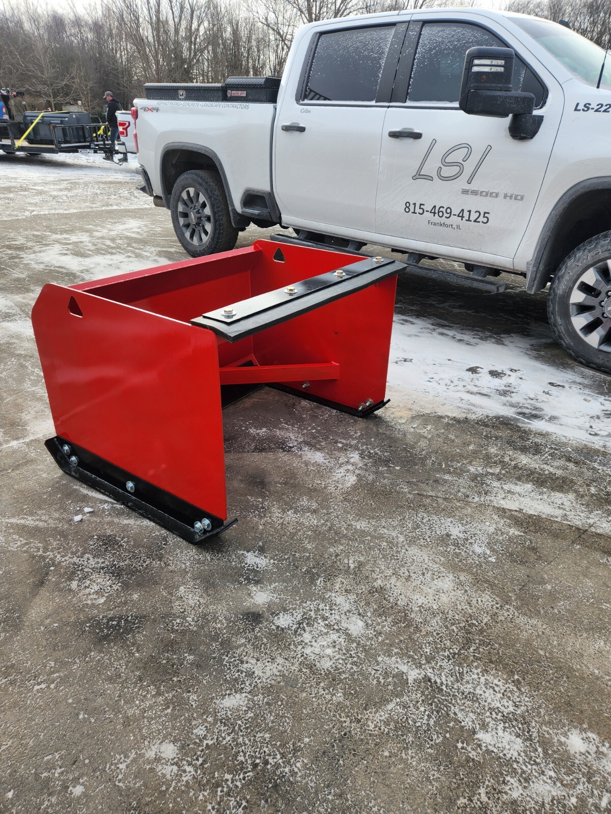 Mini Bobcat 4' HD Snow Pusher Box Rubber Back Drag MT52 MT55 MT85 MT100 463 S70