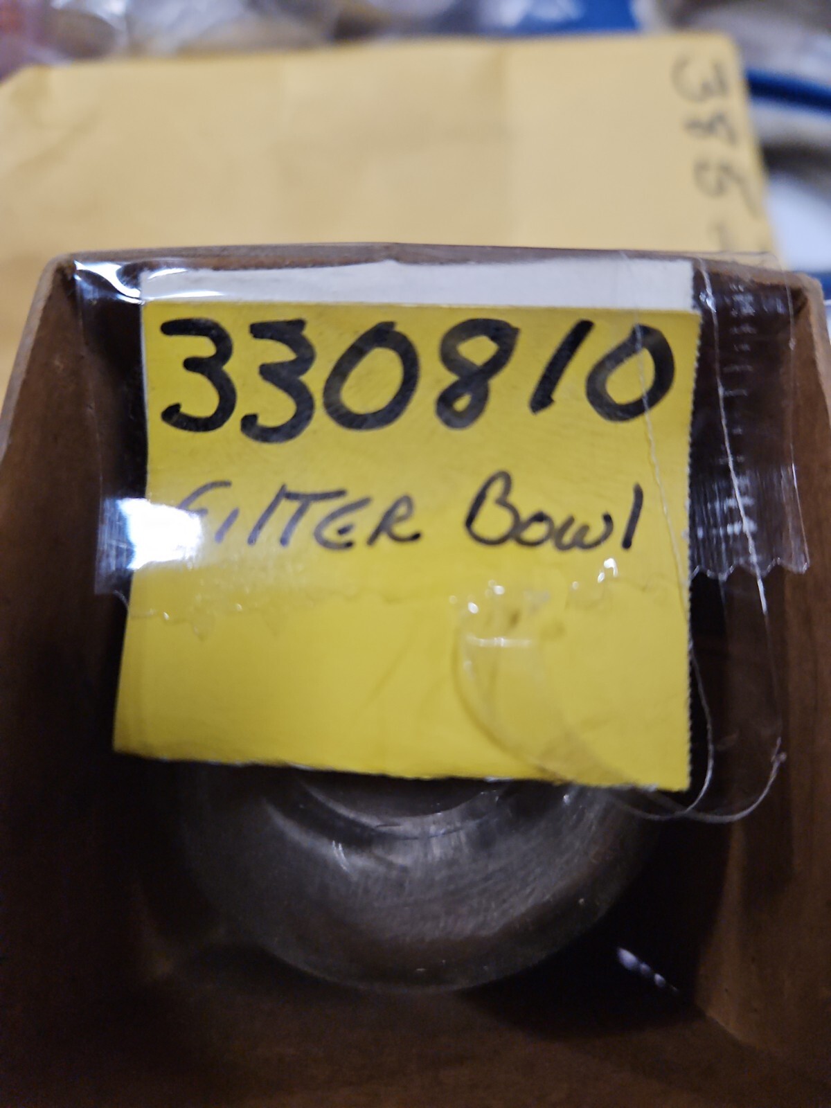 330810 GENUINE JOHNSON EVINRUDE OUTBOARD FUEL FILTER BOWL NOS OMC86