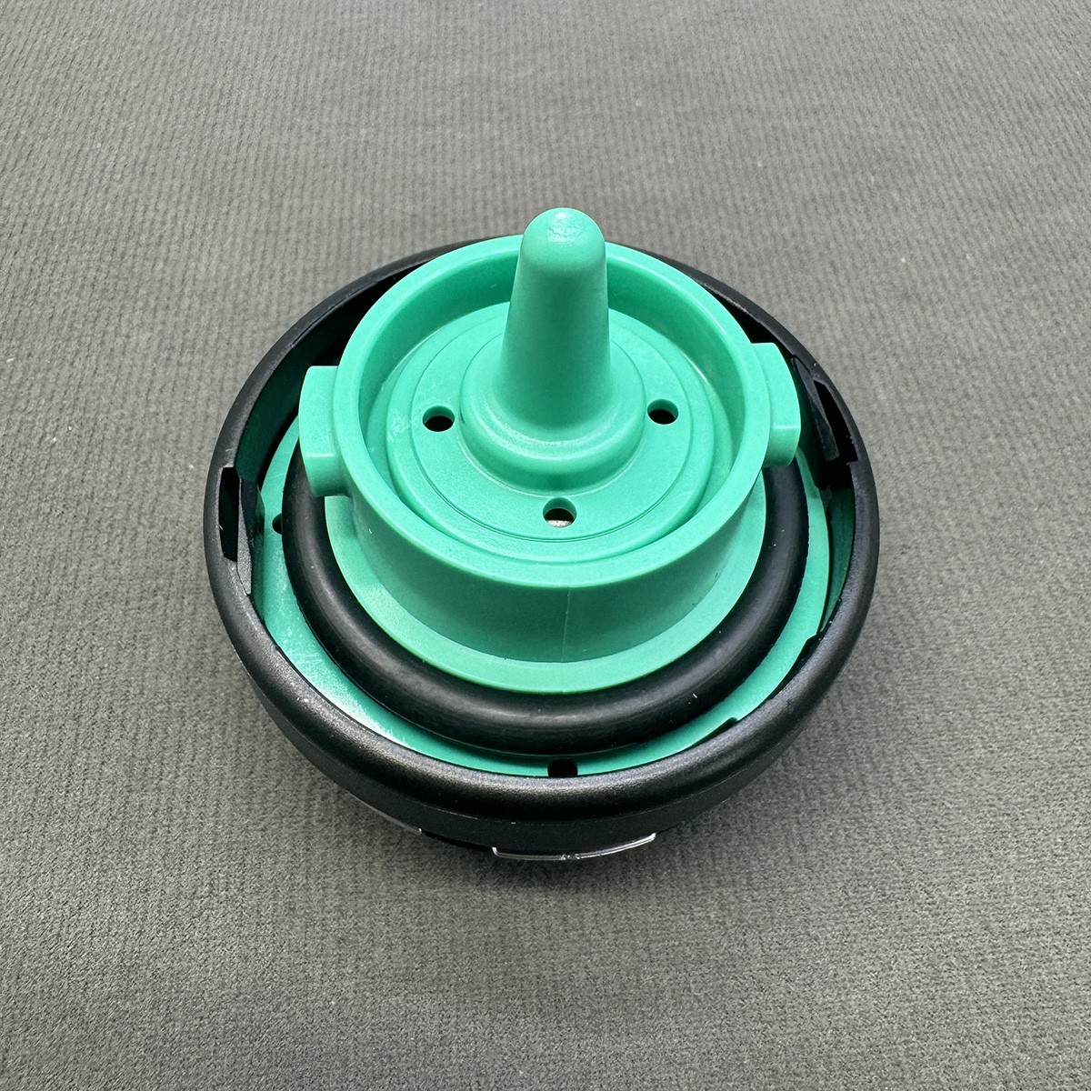 New Fuel Tank Cap Fit For Porsche 981/991 Cayenne,Panamera,Macan Gas Cap US
