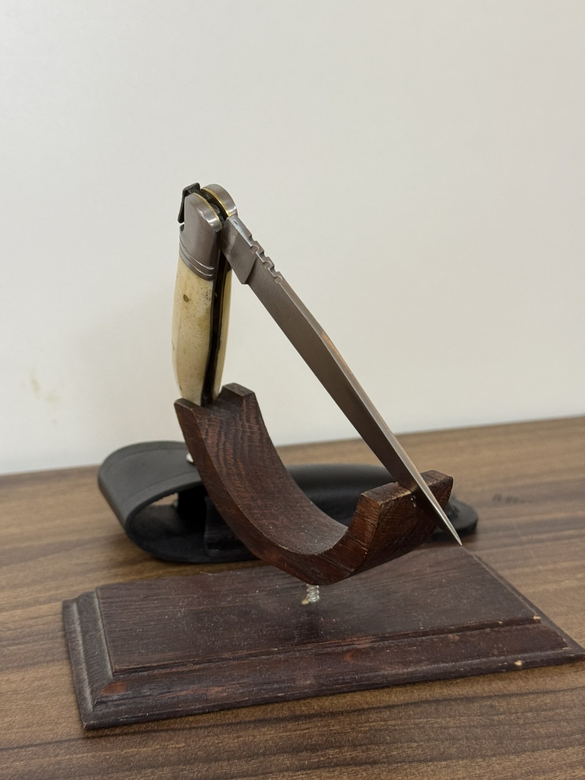 Vintage Laquiole Pocket Knife Blade Steel Antler Handle Leather Sheath Mens Rare