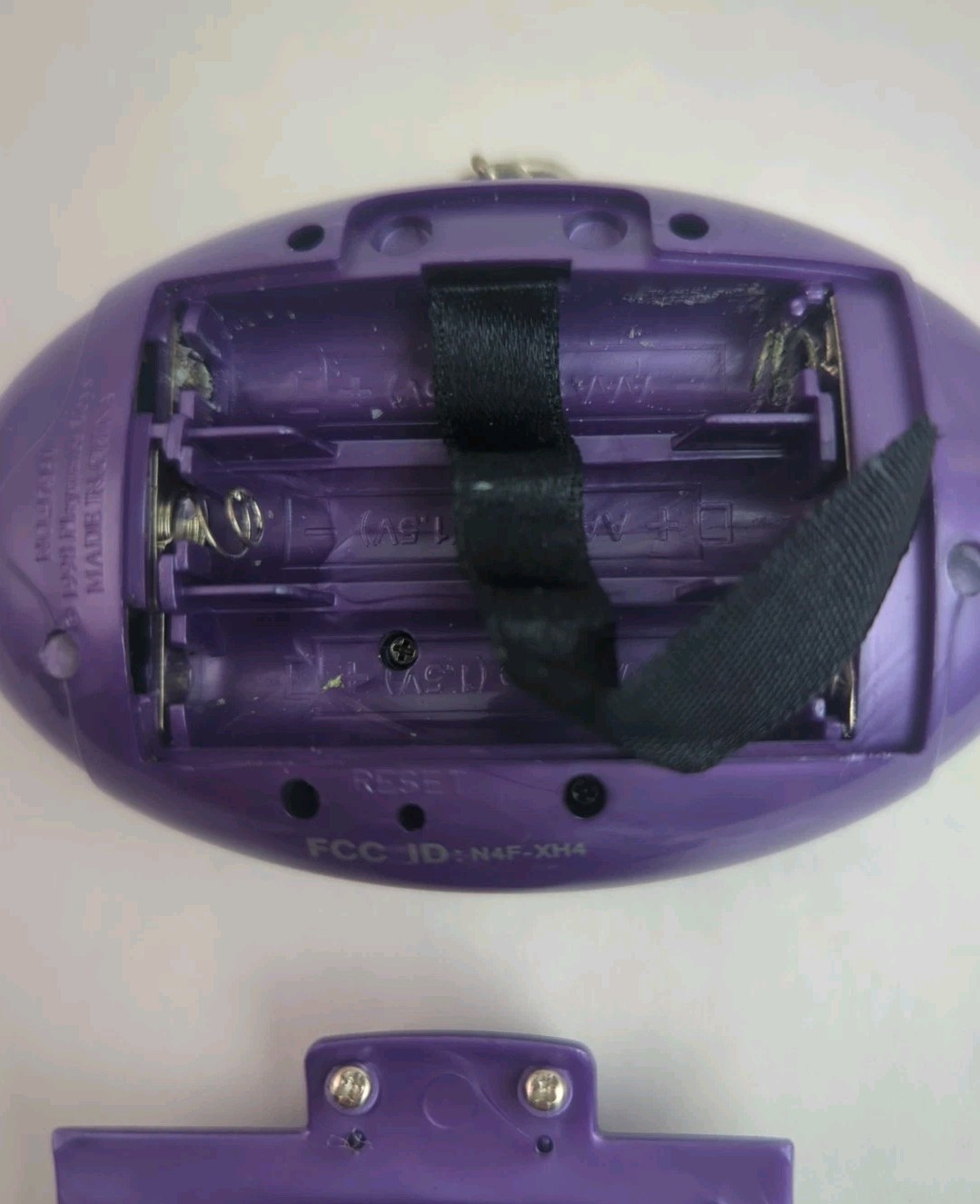 Vintage FRIEND LINK Electronic Handheld Keychain LCD e-Message Playmates 1998