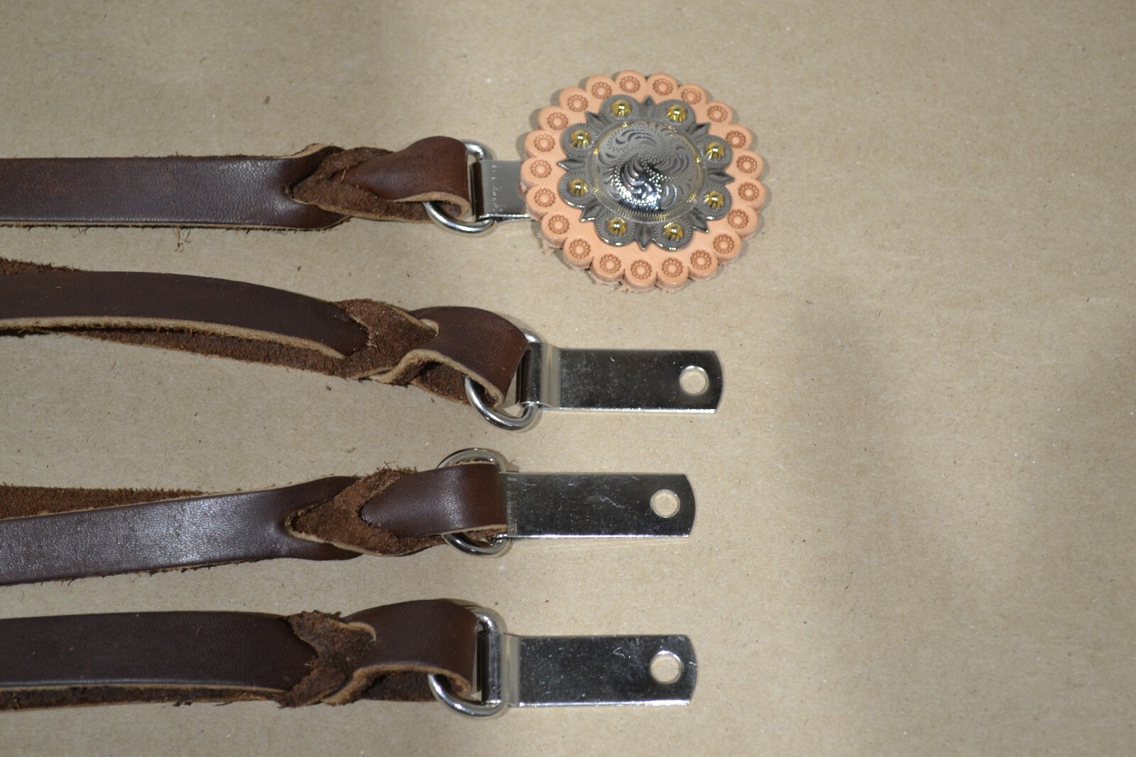 Decorative Saddle strings - Chocolate - 1/2" x 7" w/ Clip & Dee - 4 pack (E464)