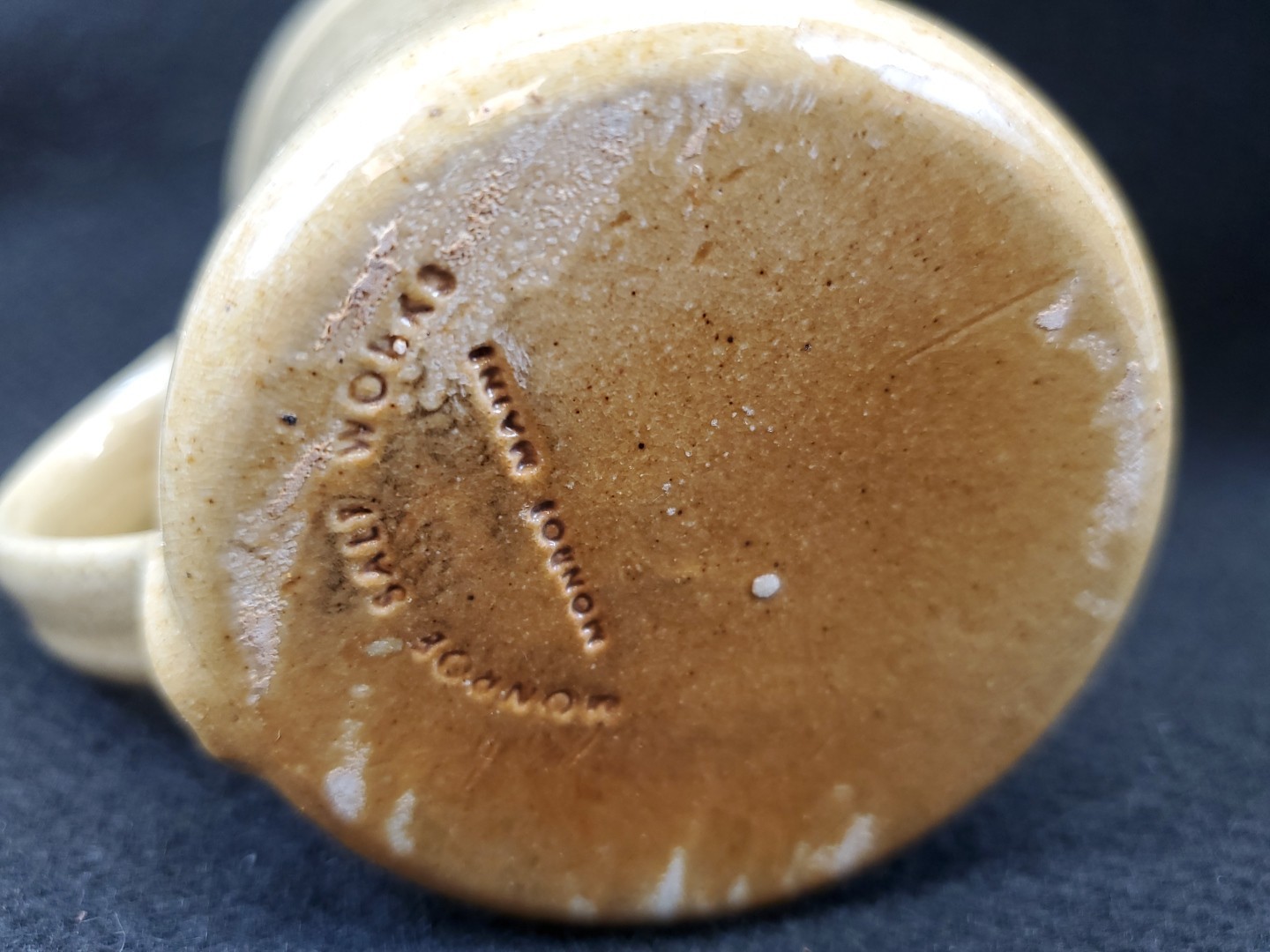 VTG Monroe Salt Works Pottery 4" Bear Tan Stoneware Mug Cabin Northwoods Lodge