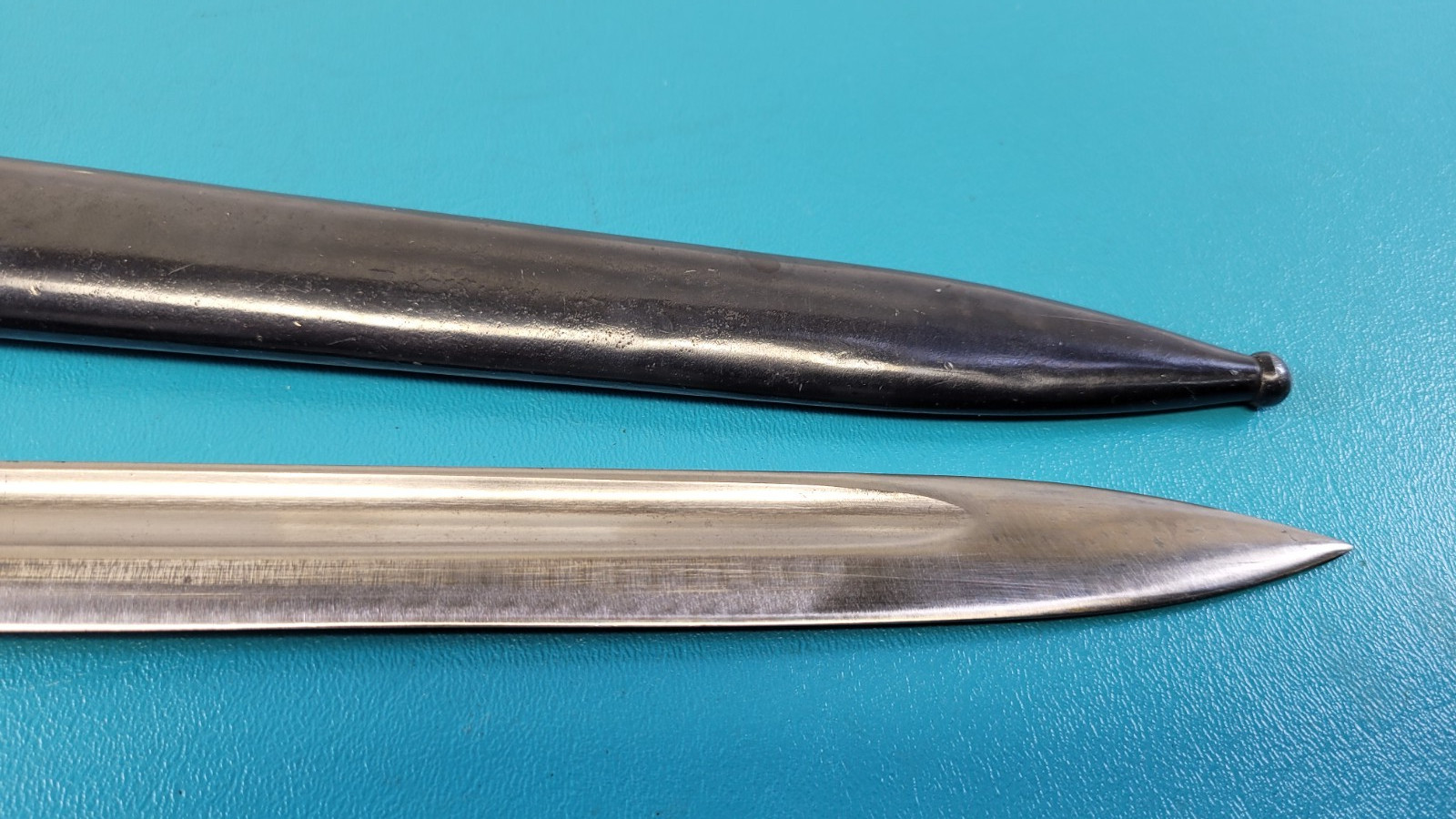 WWII Czechoslovakia Czech Rifle Bayonet + Scabbard CSZ 23 TR994