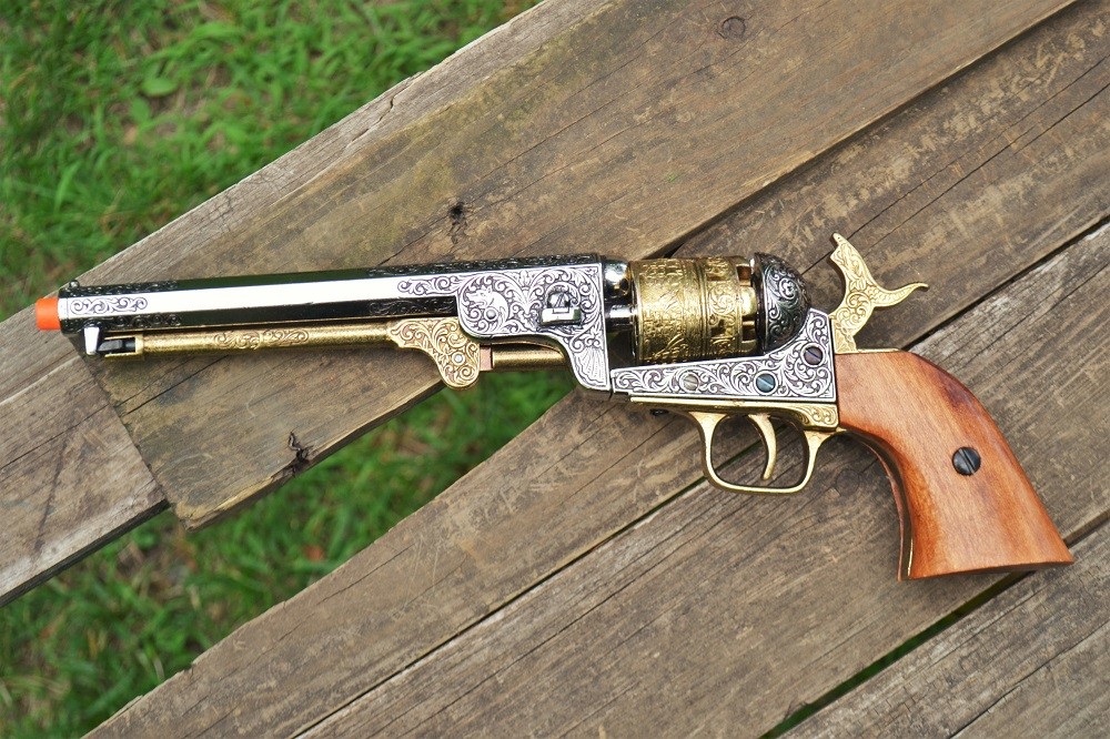 Colt M1851 Navy Revolver - Civil War - 1851 - Non-Firing Denix Replica