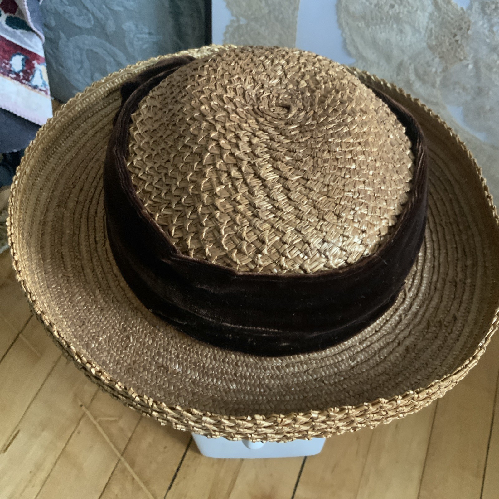 STRAW BOATER SKIMMER HAT BROWN RIBBON BOW VINTAGE WOMENS SIZE 22 ROLLED BRIM