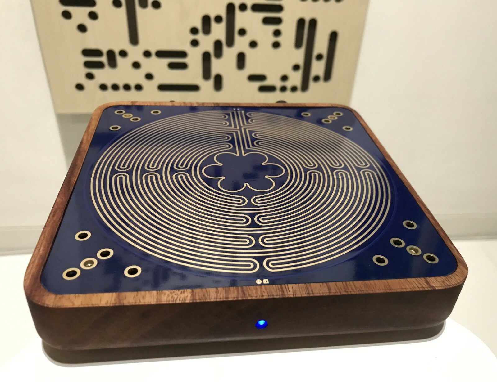 Schumann CHARTRES V.2 Resonator