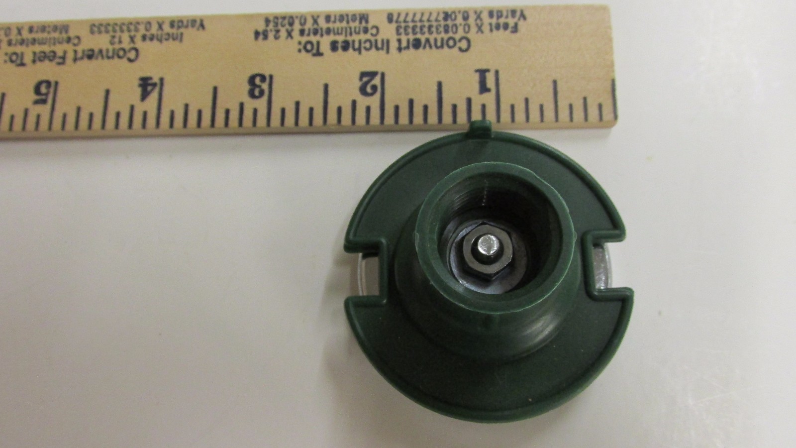 2 USGI Magnetic Base Lightstick Holder Military Training Marker Cyalume Omniglow