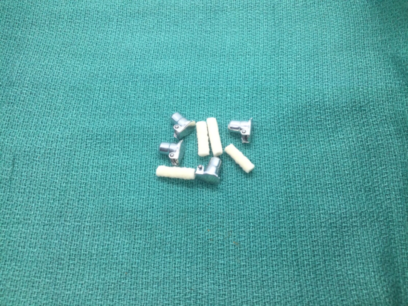 1/4” drive in style flip top machine oil cups