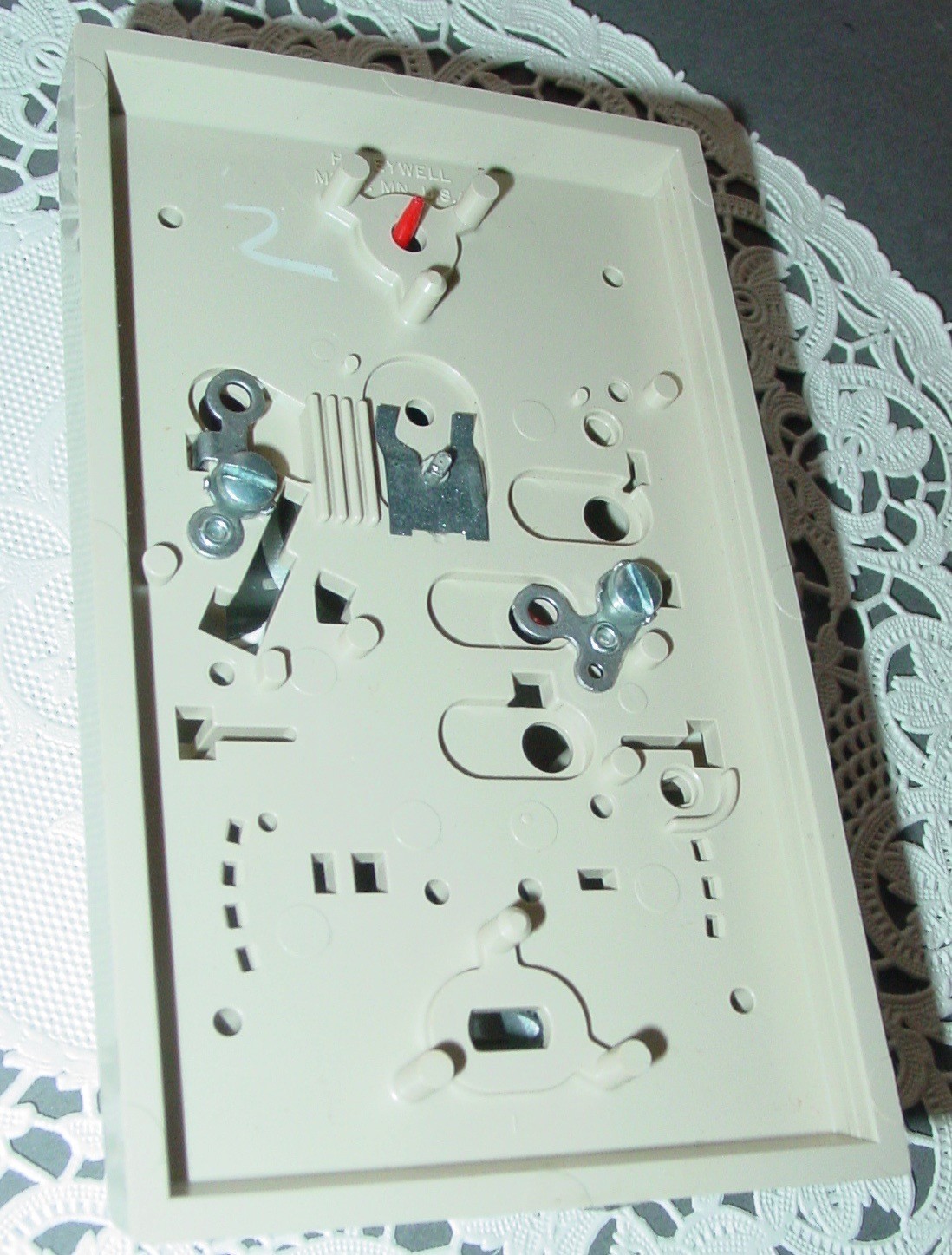 Vintage Honeywell T822D2030 Thermostat 24V Control Heating MCM Art Deco USA NOS