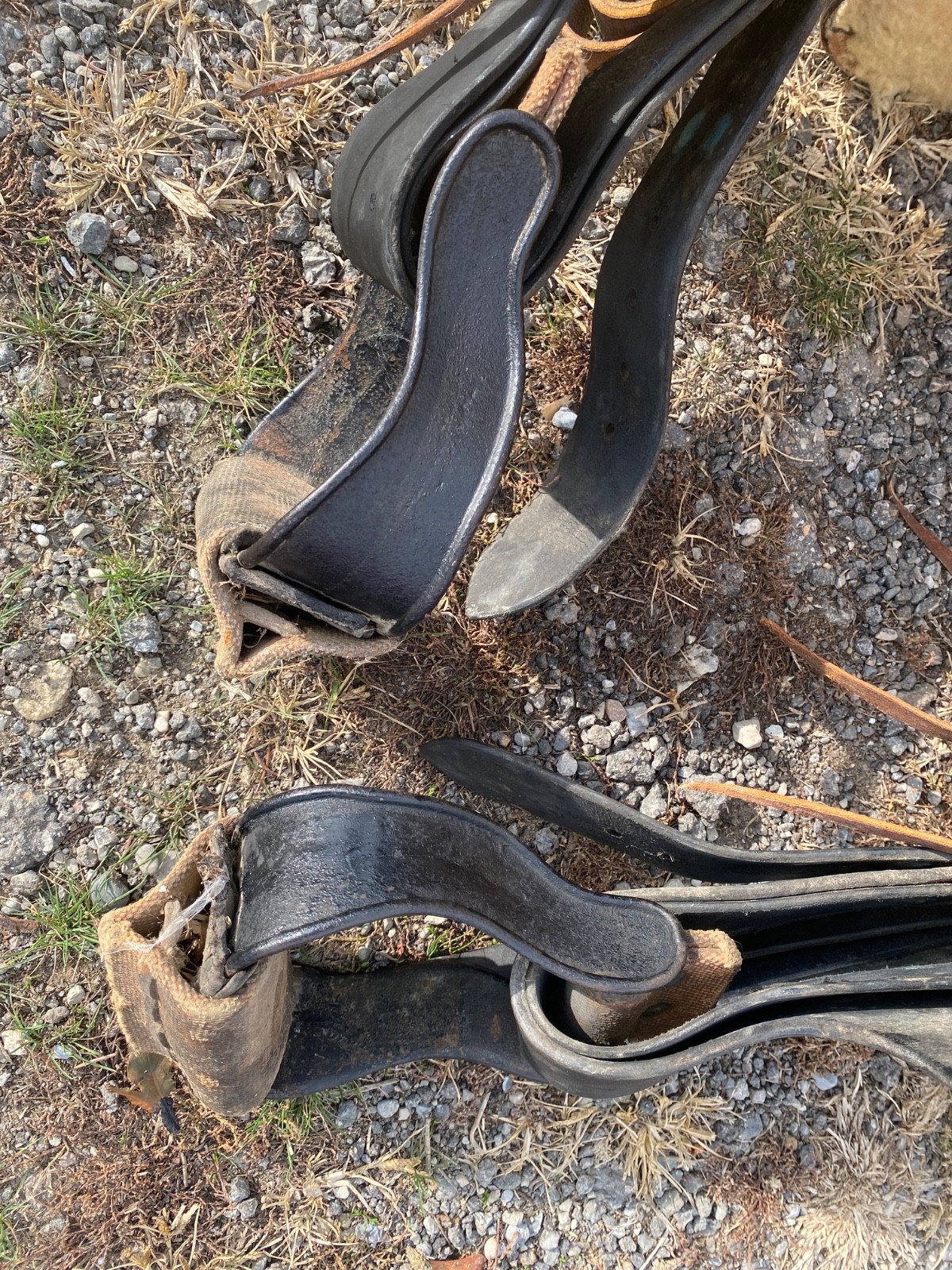 Vintage/Antique 13" youth Western parade saddle w/silver horse heads