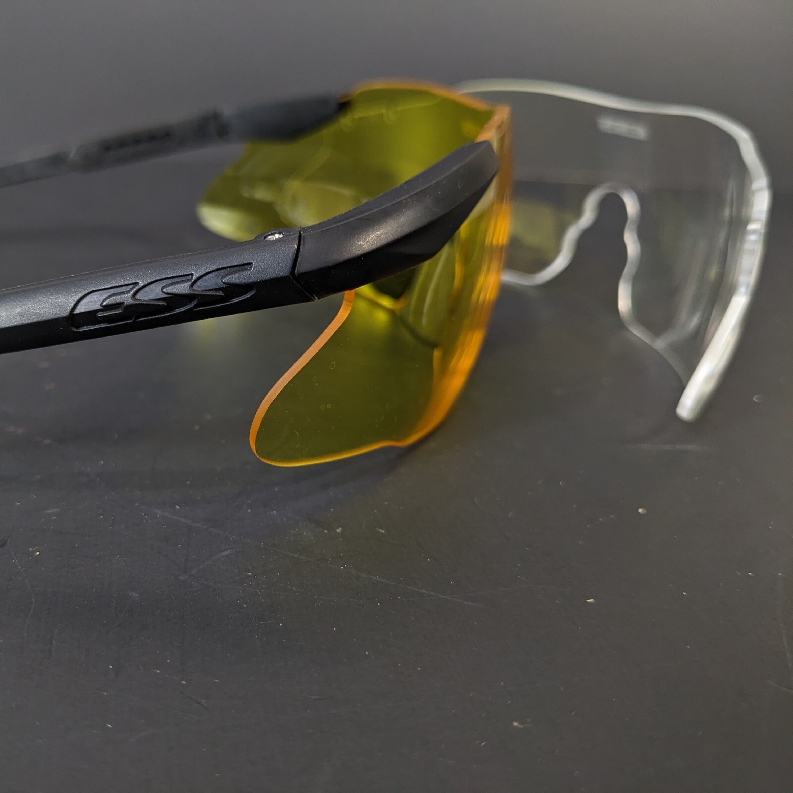 ESS ICE Military GlassesYellow Lense and Clear (Light Scratches)