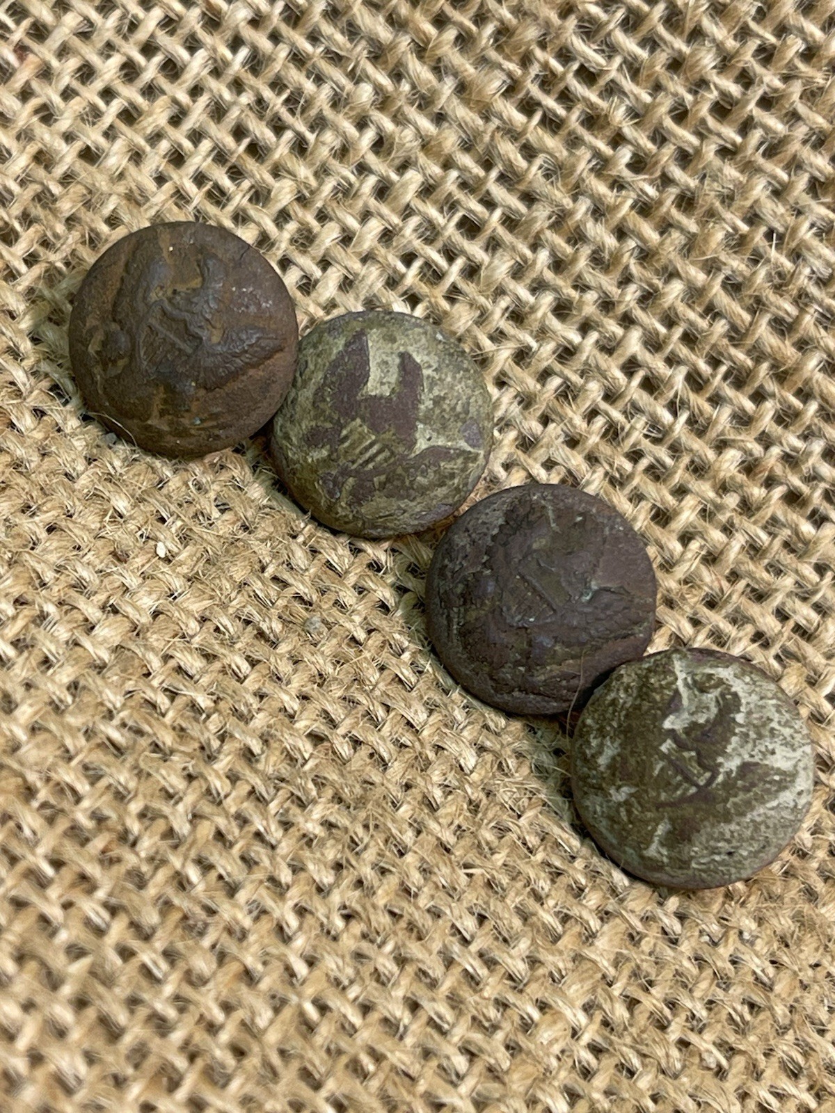 Four Dug Civil War Eagle General Service Cuff Buttons Complete With Shanks N. Ga