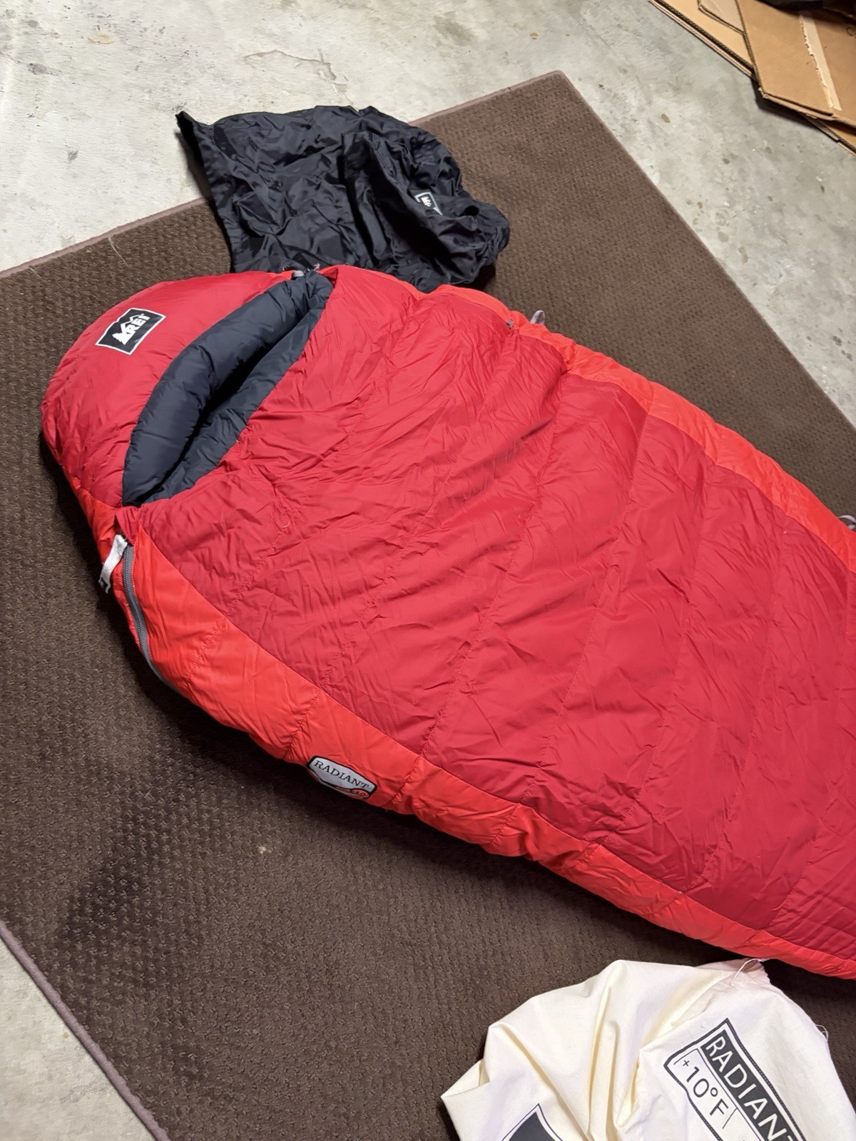 Women’s REI Radiant +10 Down Sleeping Bag Pre-owned Free Shipping