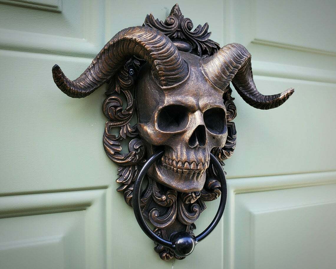Skull Door Knocker, Horned, Gothic Decor, Oddities, Halloween Decoration, Skulls