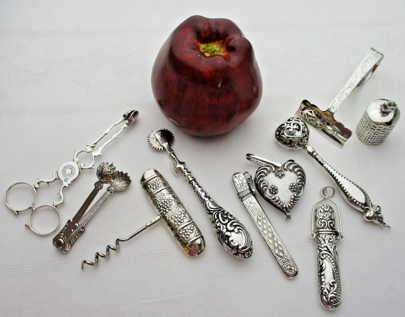 REO sterling silver needle case pendant collectible sewing notion