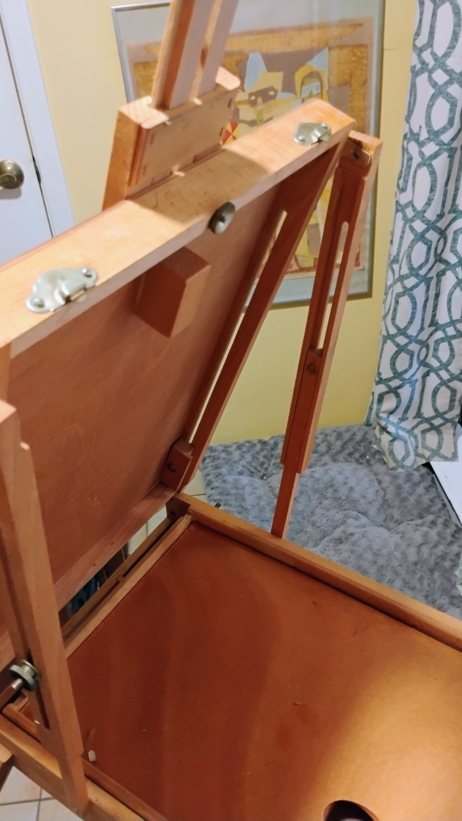 Folding vintage easel Wood dove tails WELL MADE FULL SIZE portable