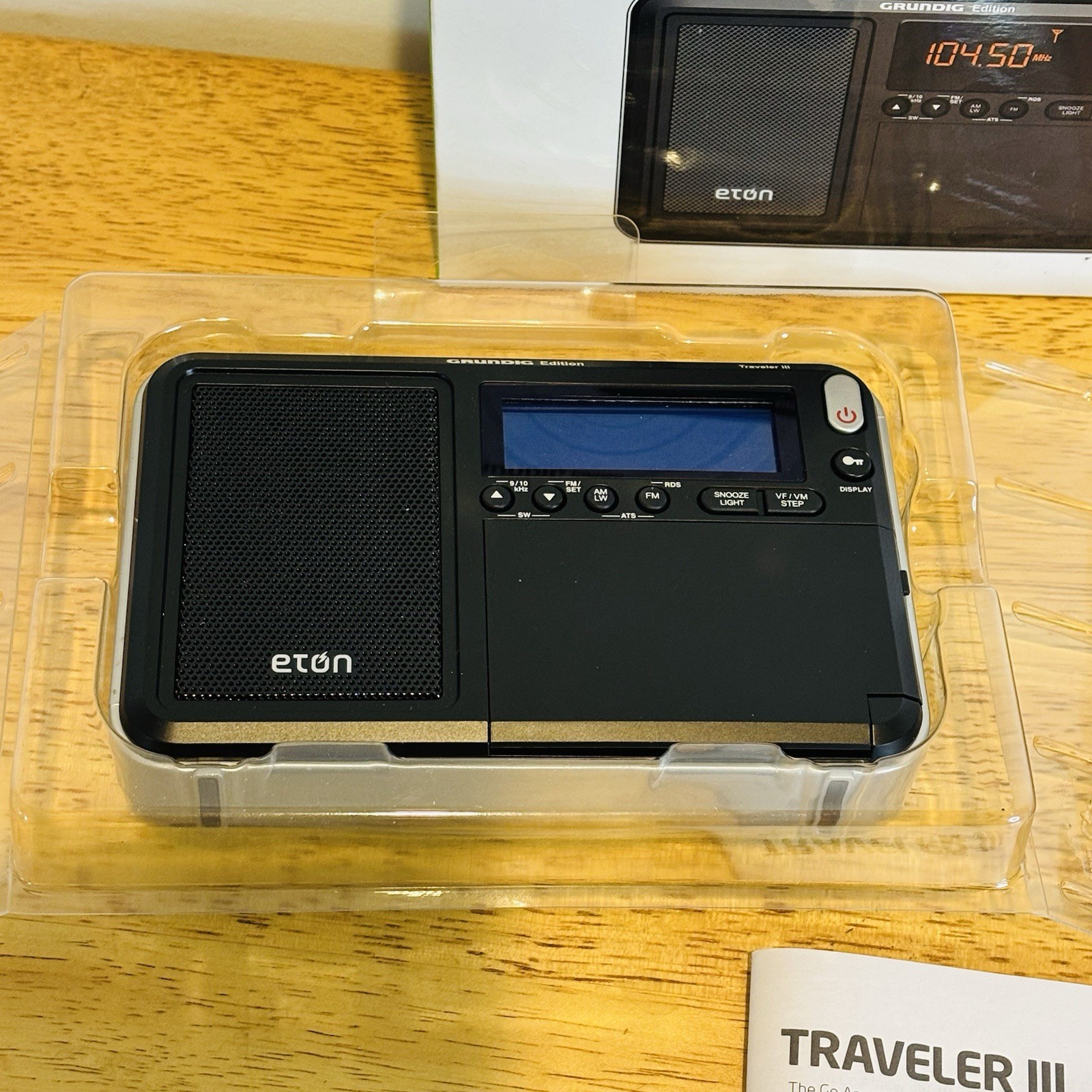 Eton Grundig Traveler III Edition Black Radio/AM/FM/LW/SW Alarm New Open Box