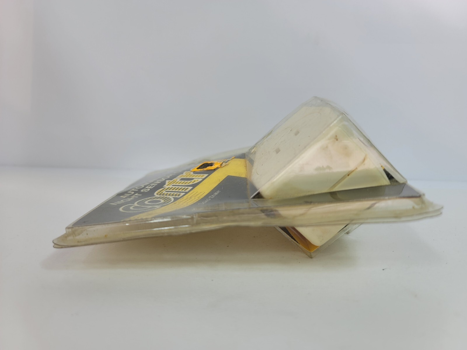 Carl Thyrocon Automatic Night Sensor Outlet Control NSI300 Vintage New Sealed