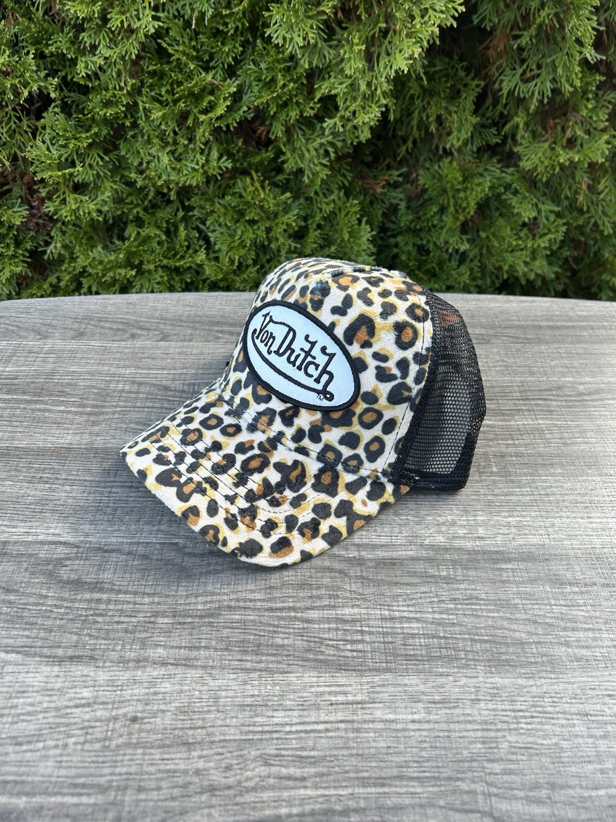 Von Dutch Velvet Leopard Print Trucker Hat 🧢🔥