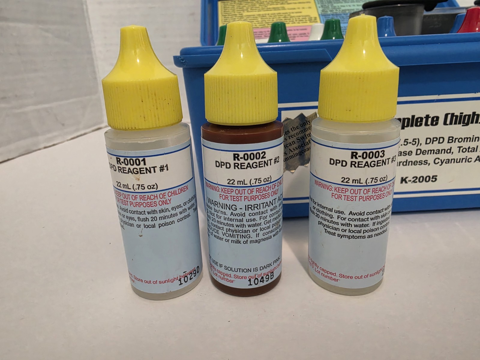 Taylor K-2005 Complete (High) Pool & Spa Water Test Kit – Clean – Mostly Full