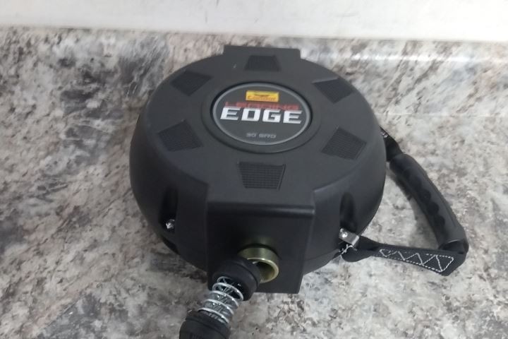 Condor GR727630LE 30 Ft L 310 Lb Cap Self-Retracting Lifeline