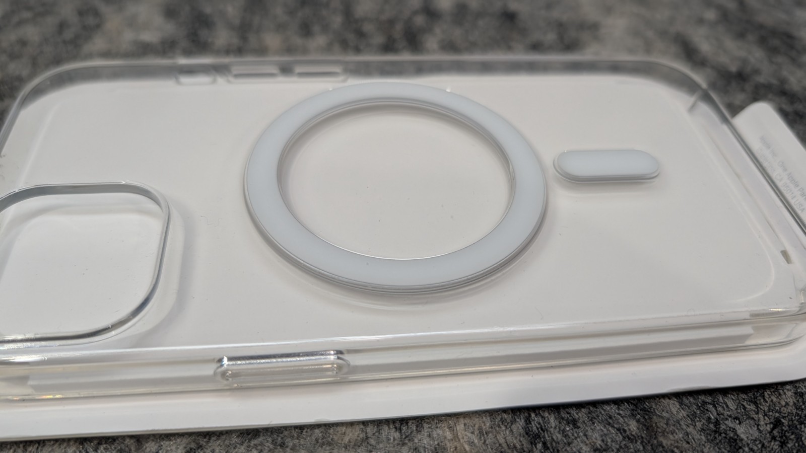 Apple iPhone 13 Clear Case with MagSafe 🔥New/Open Box🔥