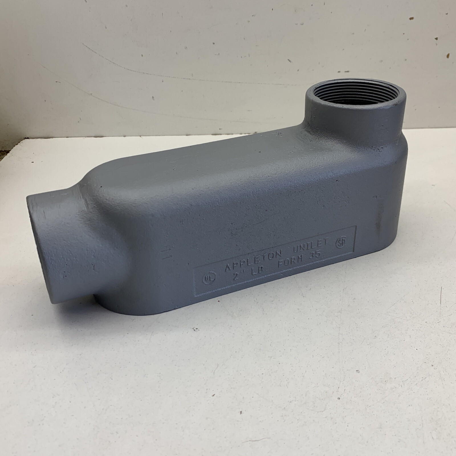 Appleton LB200-M Malleable Iron LB Conduit Outlet Body 2" (No cover or gasket)