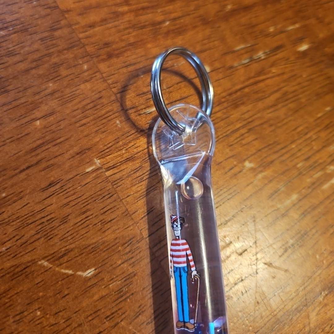 Vintage 1991 Where’s Waldo Red White Blue Glitter Pink Wonder Tube 4" Key Chain