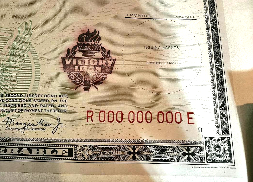 War Saving Bond $200.00 US WWII VICTORY LOAN STAMP on Linen R 000 000 000 E