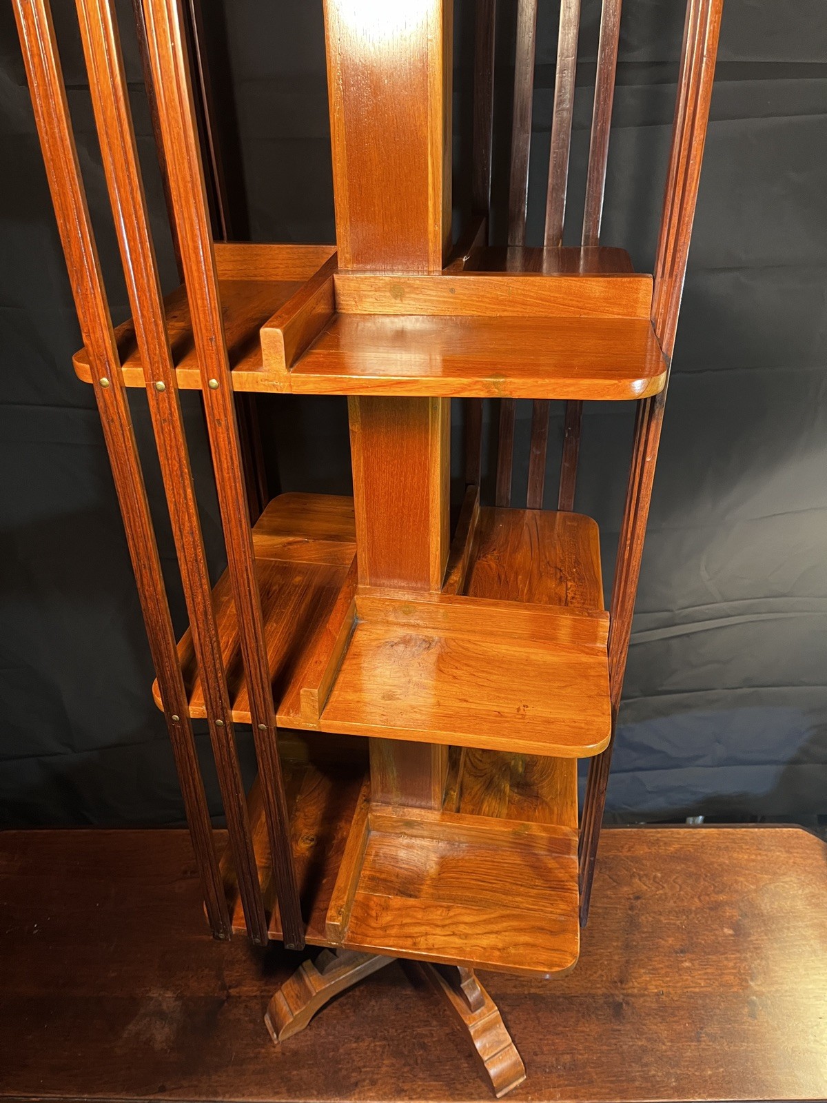 Antique Early 20th Century American Hard Maple Open Spindle Bookcase (1890-1920)