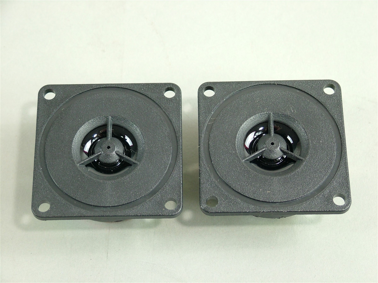 High Output Samsung 8 Ohm Tweeters 95dB SPL a Pair 2" Square Flange New