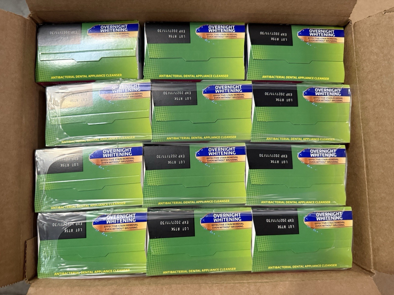 12-pack Polident Overnight Whitening Antibacterial Dental Appliance Cleanser 60