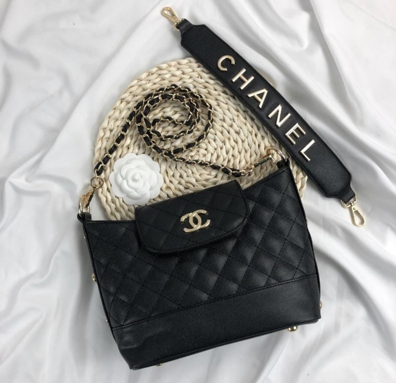 CHANEL Beauty VIP Gift Bag