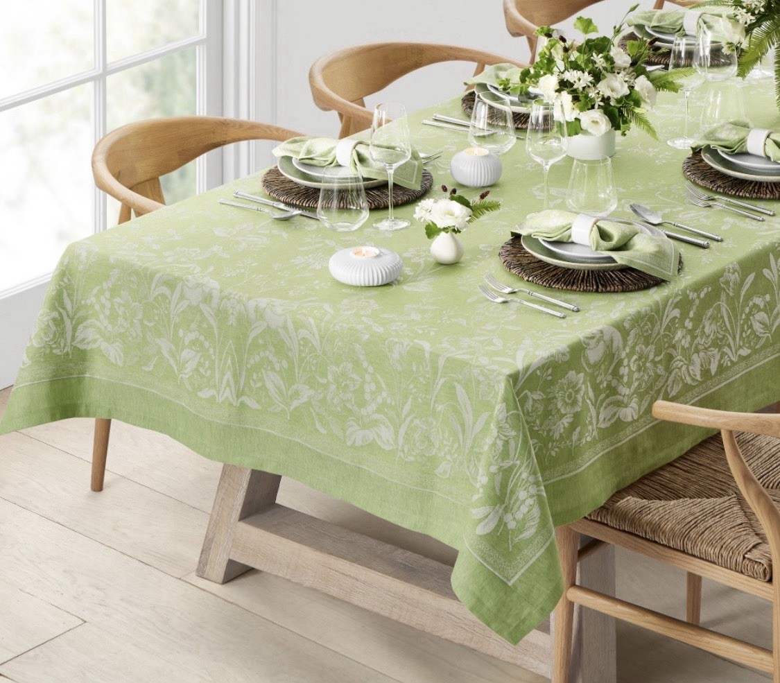 Williams-Sonoma Primavera Jacquard Tablecloth 70” X 108” In Green