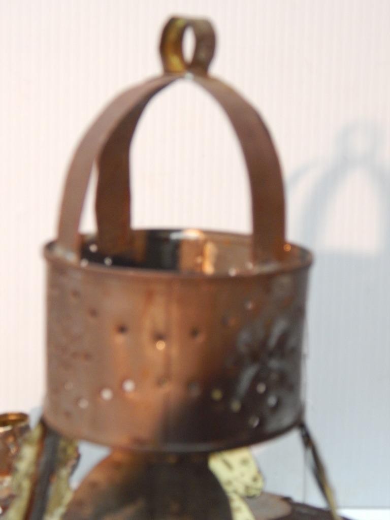 RARE2FIND VINTAGE ANTQ MEXICAN ORNATE TIN HANGING CANDLABRA CANDLE STICK HOLDER