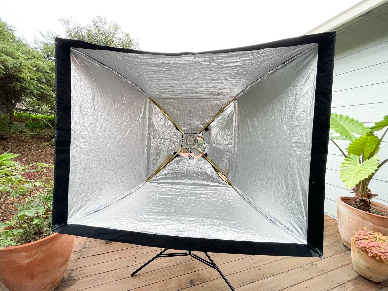 CHIMERA Super Pro Plus-Shallow in Mint Condition 54" x 72" x 22"