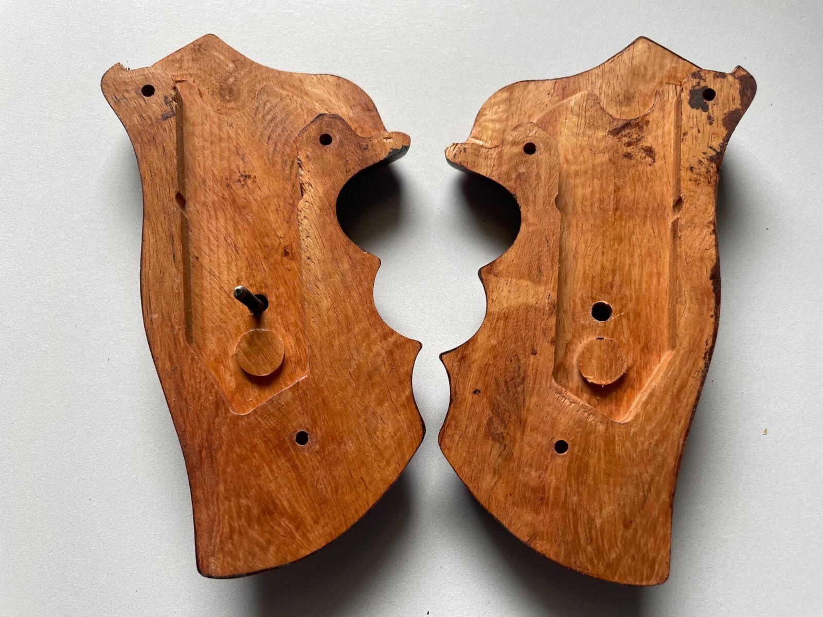 Cool Decorative Checker wood Handle Grips for Ruger GP100 Super Redhawk