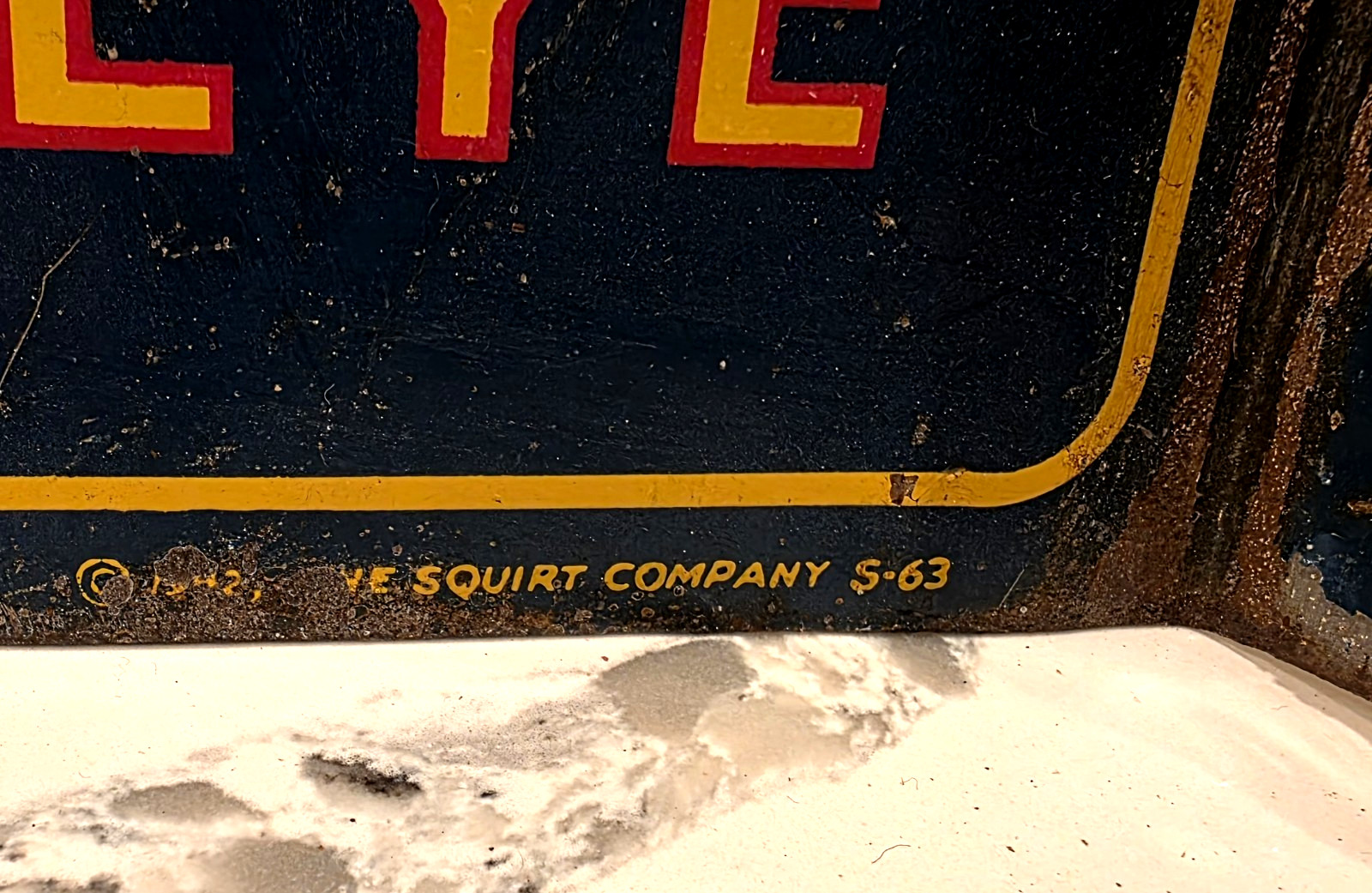 Rare Original 1963 Drink SQUIRT Flange Sign - It's In The Public Eye - 18" x 14"