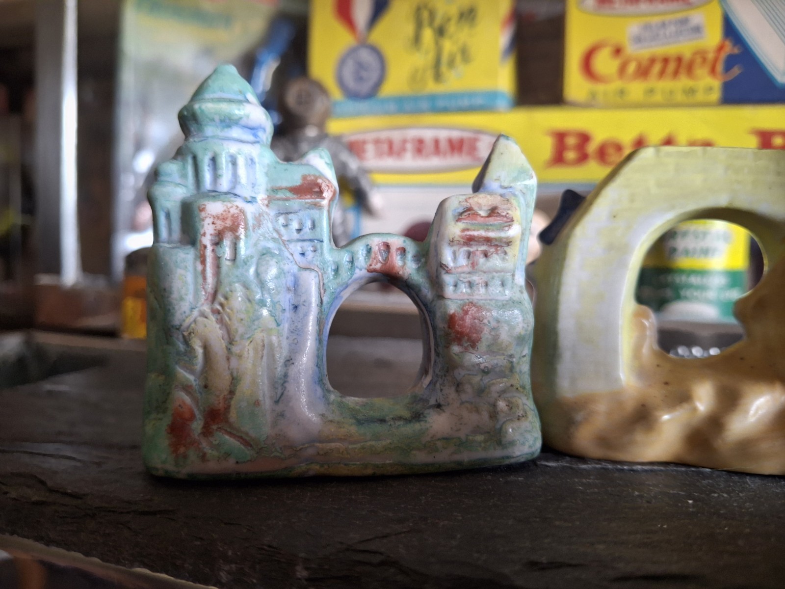 Vintage Aquarium Fishbowl 2 Lot Sm Beautiful Ceramic Swim Through Castle Archway