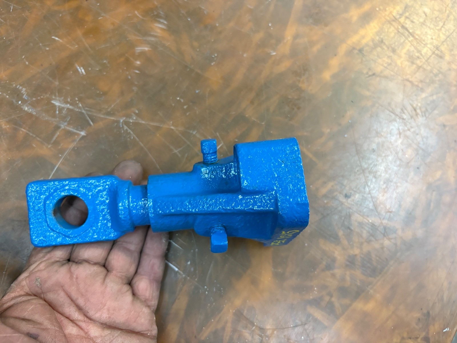 PERKINS 4CYL DIESEL MARINE 4.154 ENGINE MOUNTS/FRONT