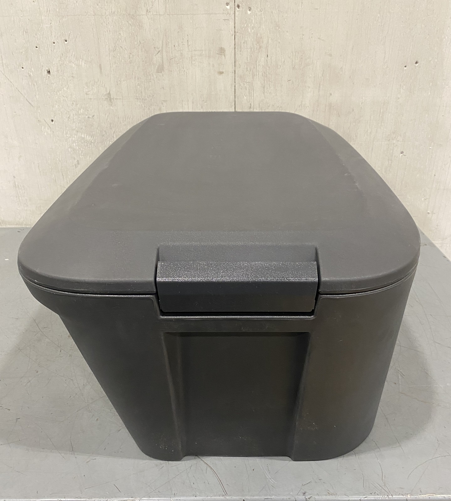 Tesla 29.8" x 17.4" x 11.5" 40 L Model Y Frunk Cooler For All Model Y Vehicles